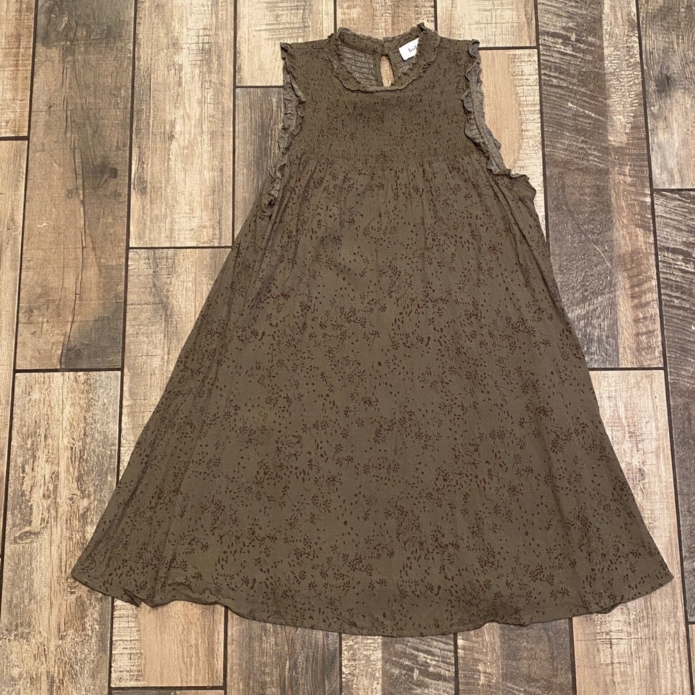 Bohme Sleeveless Olive Dress - Picture 3 of 11